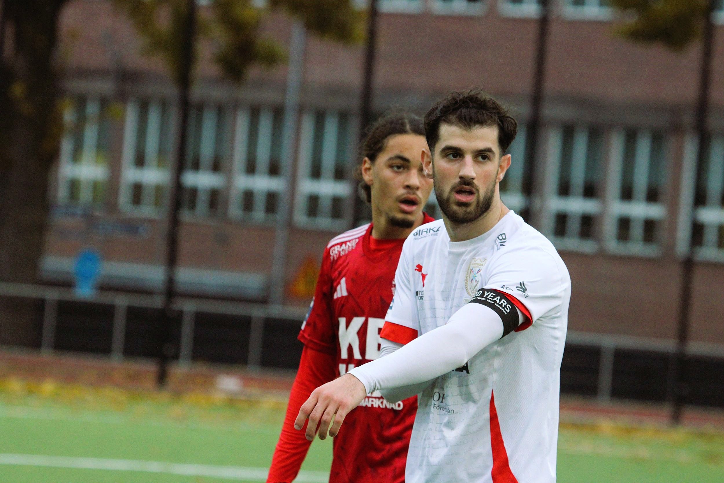 Christian Aphrem klev fram och skruvade in en magnifik frispark till 0–2 för Assyriska