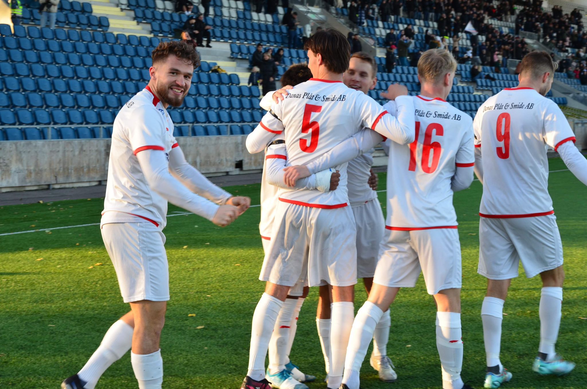 Kassaskåpssäker seger mot Karlslunds IF FK